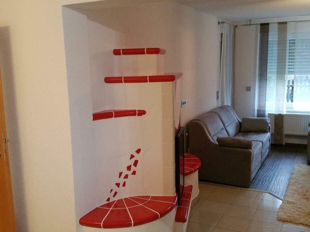 Ferienhaus Giulia In Gunzburg Ideal Fur 2 Familien Apartment ภายนอก รูปภาพ